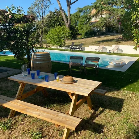Сasa de vacaciones Domaine Les Olivoux